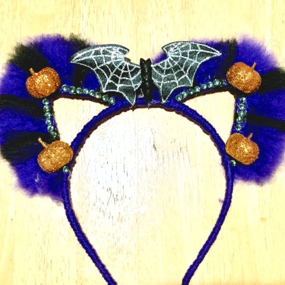 Halloween inspired cat ears bats and pumpkins.